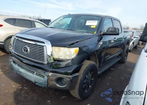 2011 Toyota Tundra Limited 5.7L V8 z USA, uszkodzony, nr VIN 5TFHW5F10BX191475